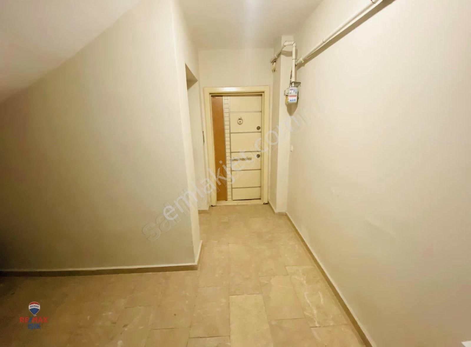 Çekmeköy Aydınlar'da 1+1 İskanlı Daire - Görsel 10