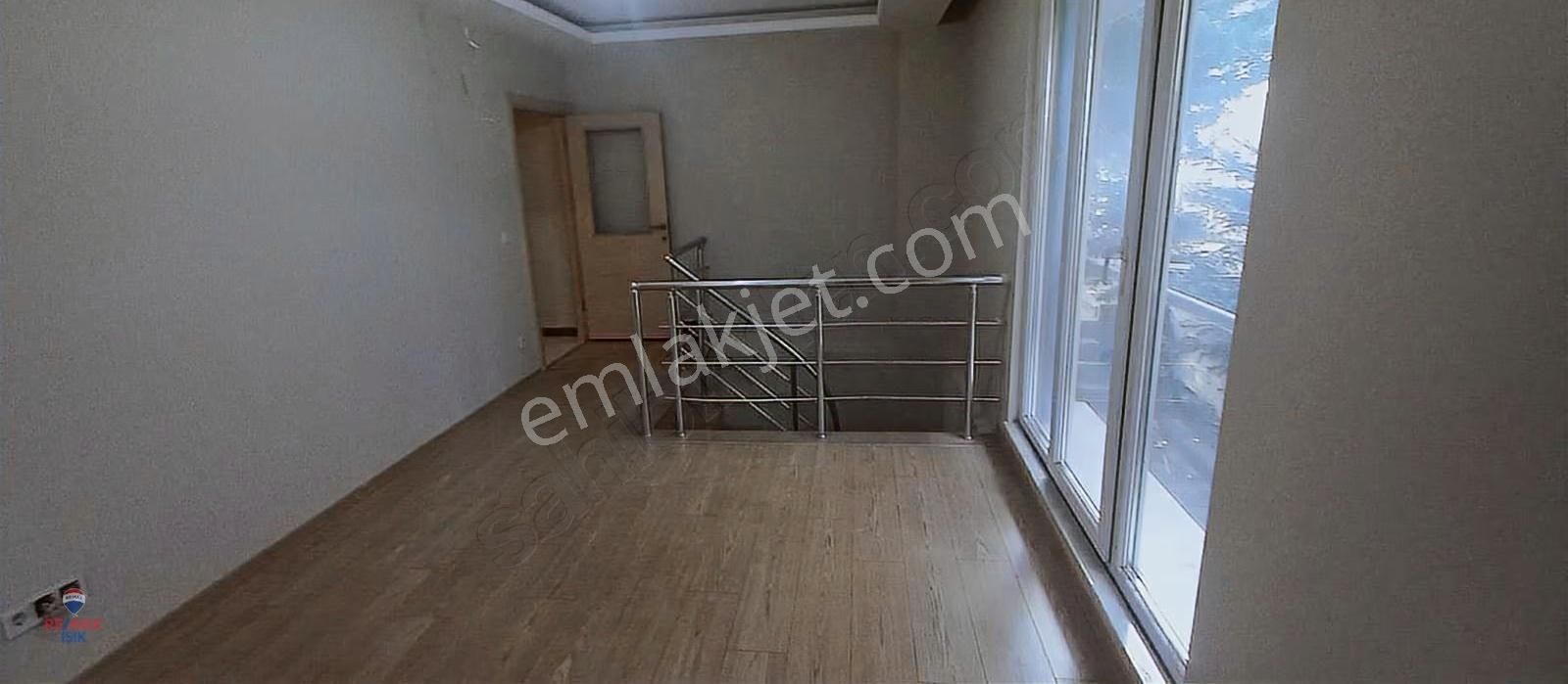 Osmangazi Mah.cadde Üzeri 4+1 Ters Dubleks Daire - Görsel 9