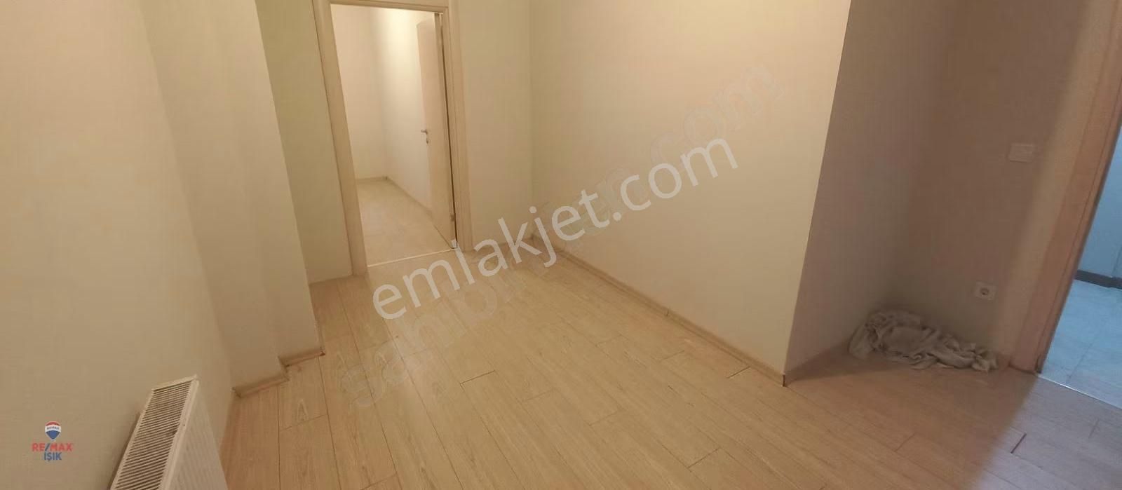 Osmangazi Mah.cadde Üzeri 4+1 Ters Dubleks Daire - Görsel 13