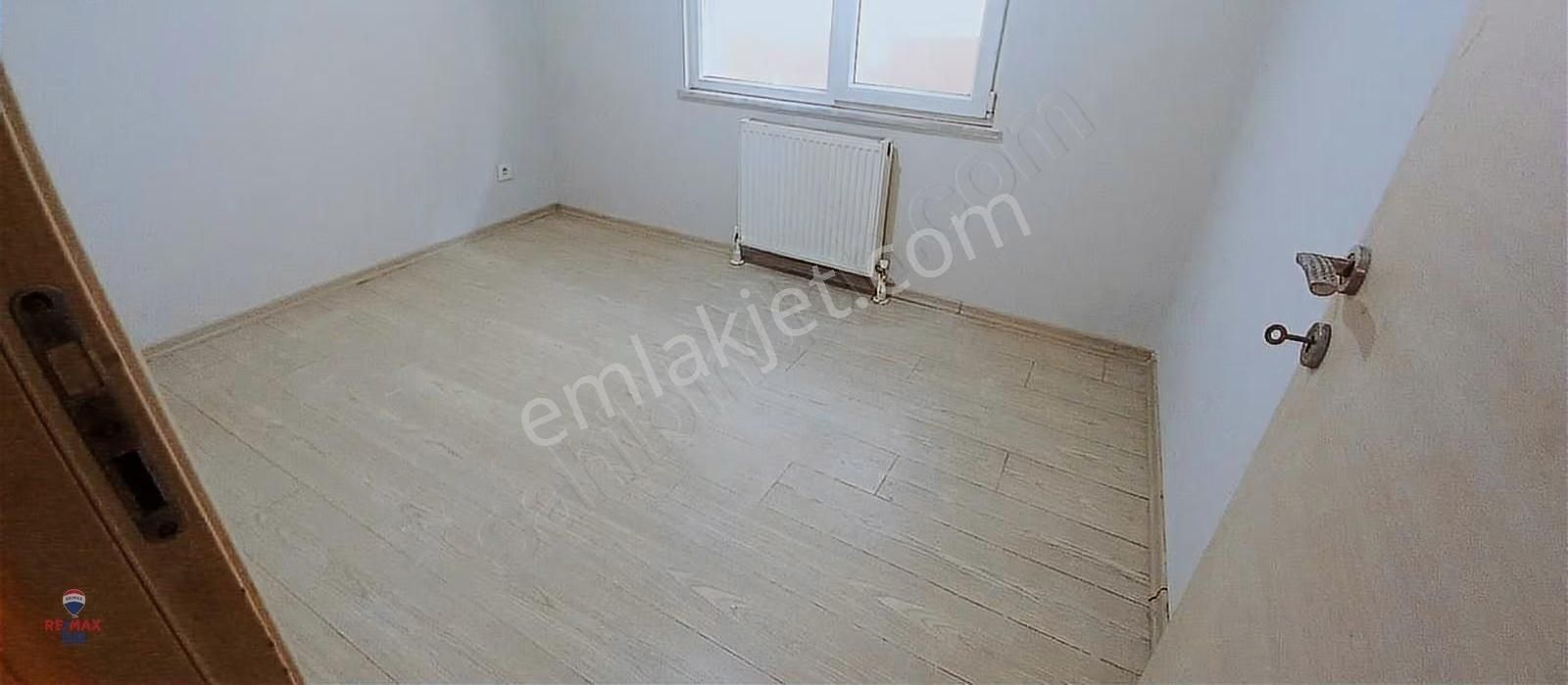 Osmangazi Mah.cadde Üzeri 4+1 Ters Dubleks Daire - Görsel 4