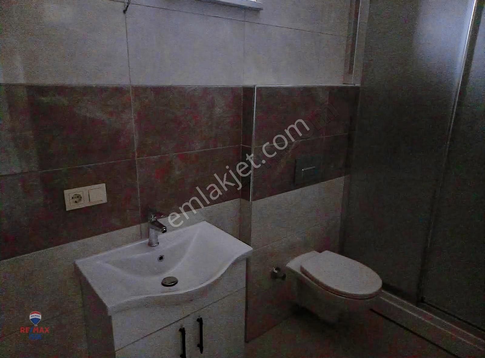 Cadde Üzeri 2+1 Çift Balkonlu Sıfır Daire - Görsel 2