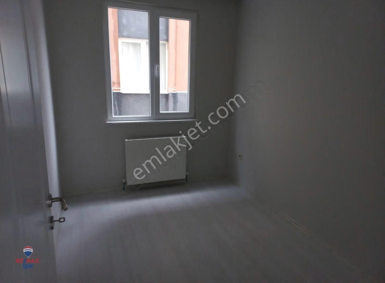 Cadde Üzeri 2+1 Çift Balkonlu Sıfır Daire - Görsel 10