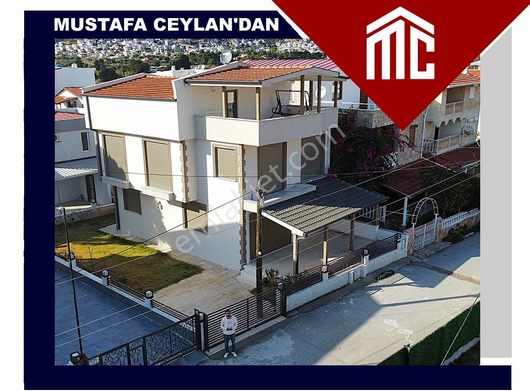 Seferihisar Doğanbeyde 5+2 Denize 50 Metre Ultra Lüks Villa