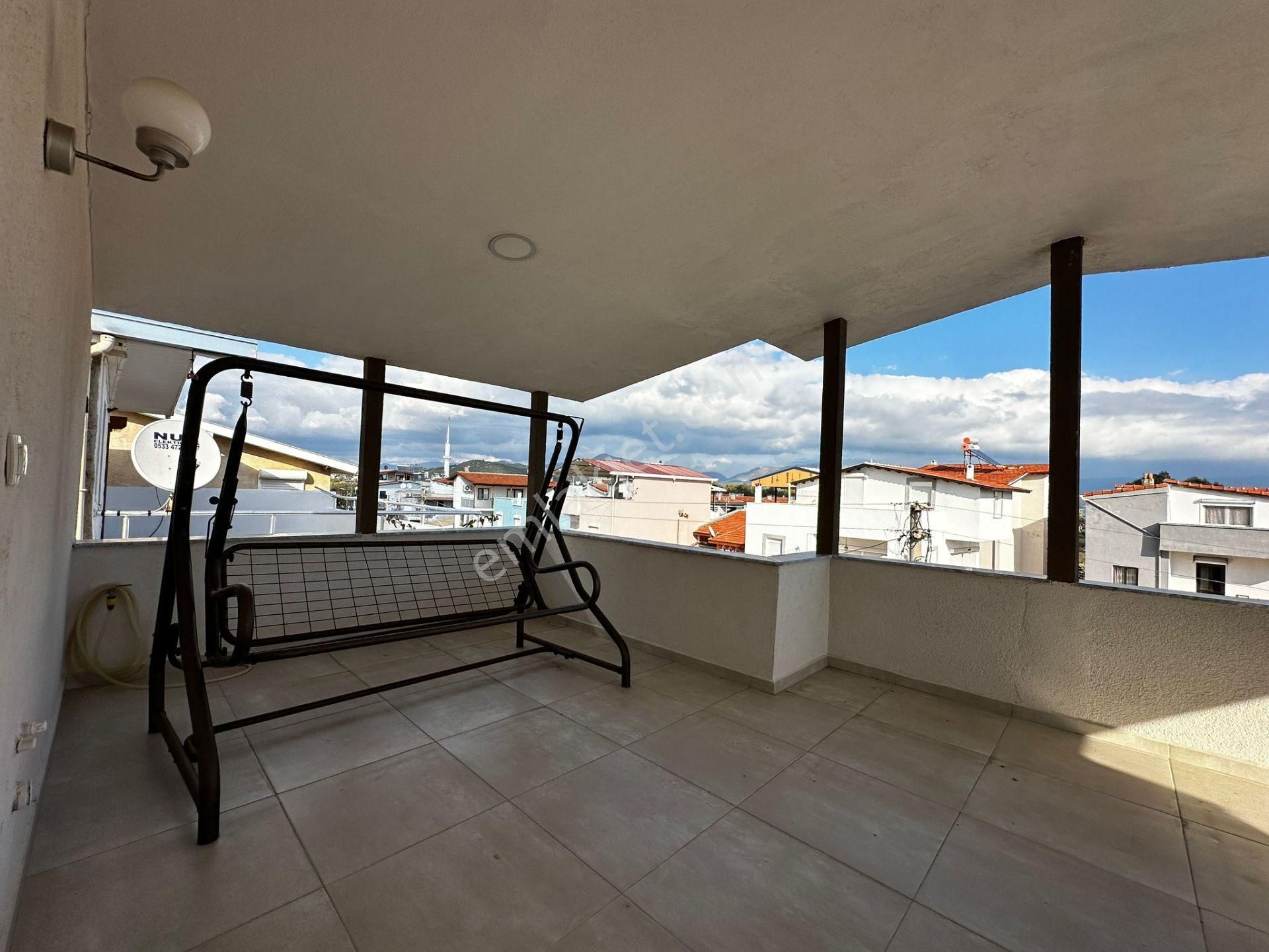 Seferihisar Doğanbeyde 5+2 Denize 50 Metre Ultra Lüks Villa - Görsel 33