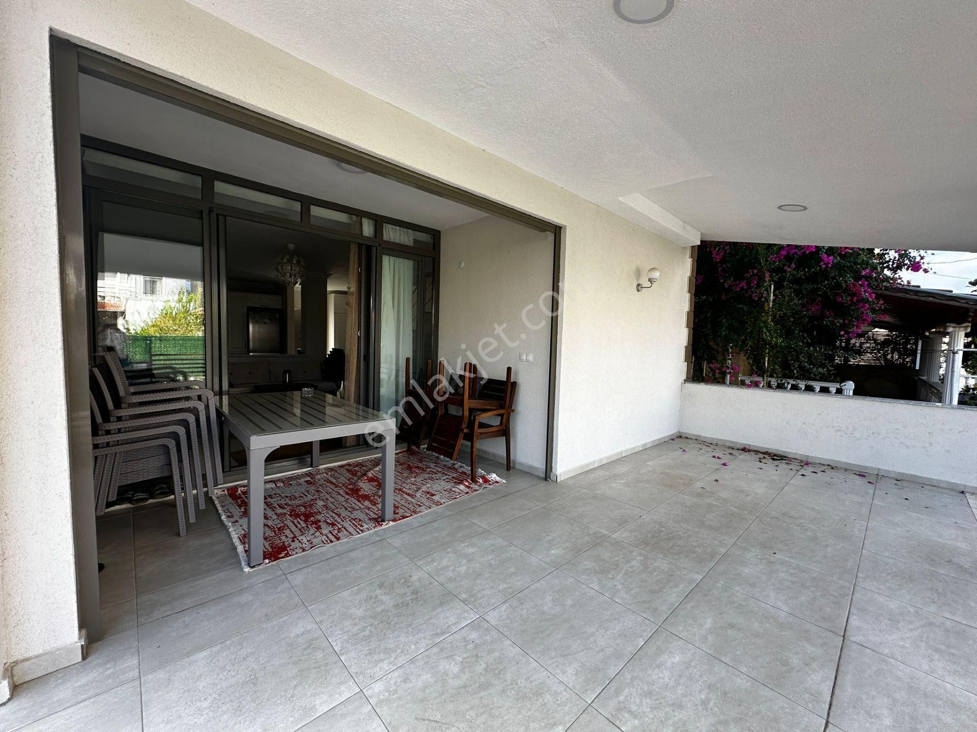 Seferihisar Doğanbeyde 5+2 Denize 50 Metre Ultra Lüks Villa - Görsel 11