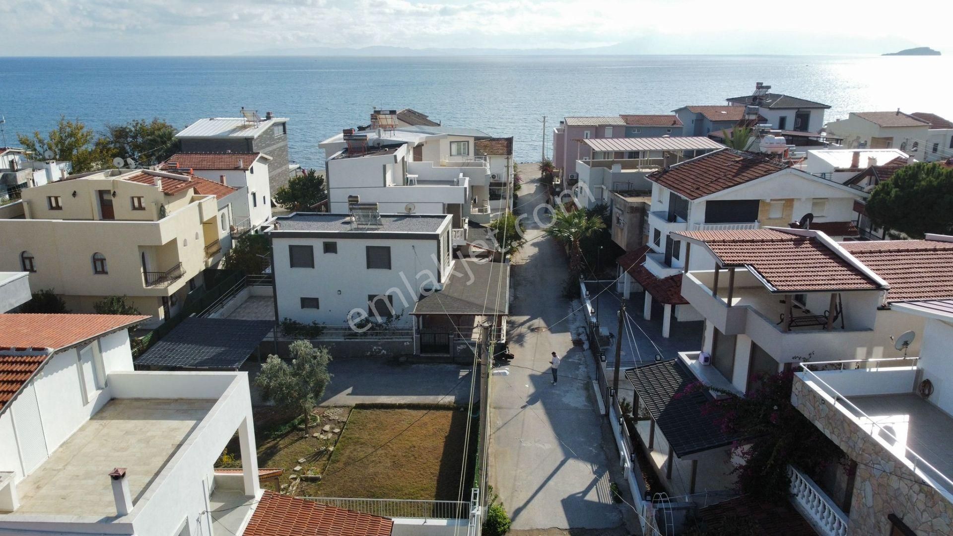 Seferihisar Doğanbeyde 5+2 Denize 50 Metre Ultra Lüks Villa - Görsel 3