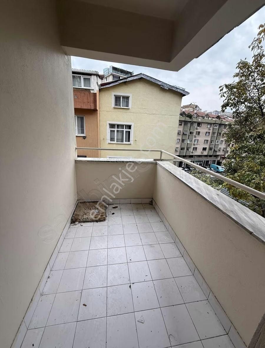 Akkaya Emlaktan 2+1 Kombili Kiralık Daire - Görsel 13