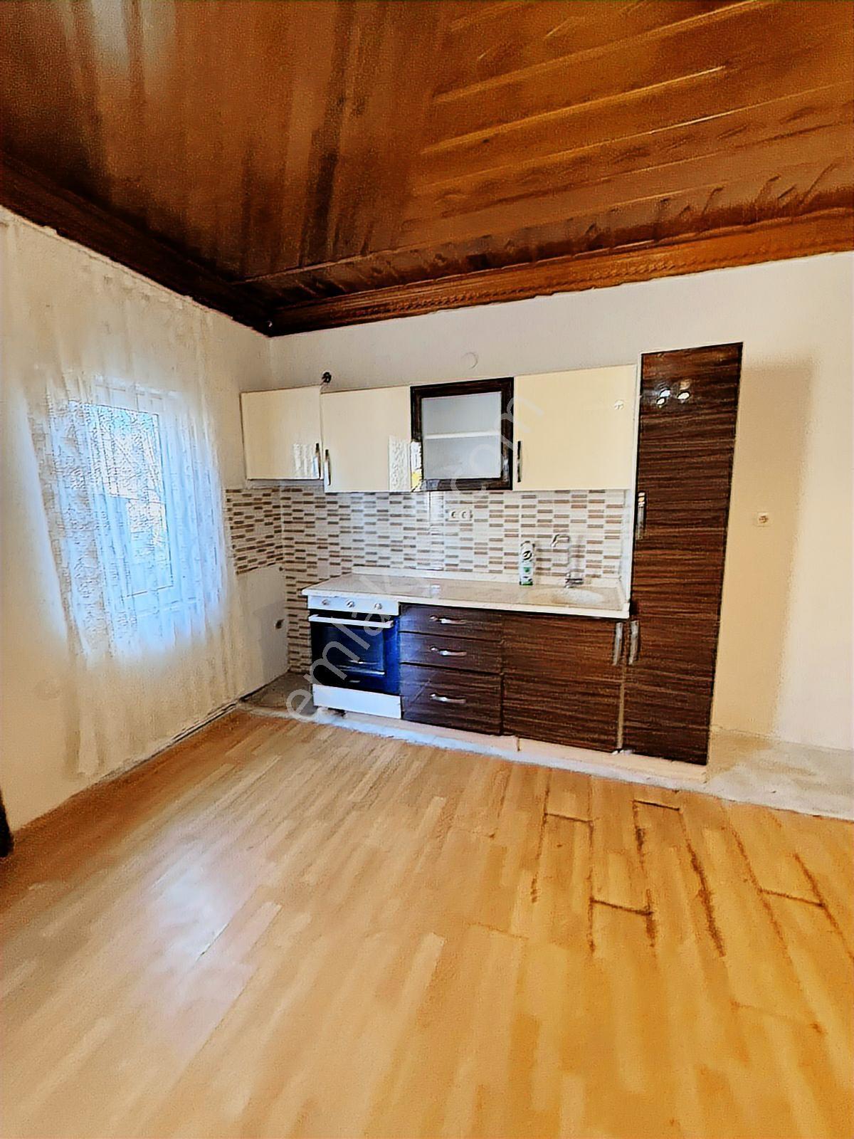 Muğla'nın İncisi Yeşilyurt'ta Havuzlu Müstakil Ev +1000 M² Arsa - Görsel 13