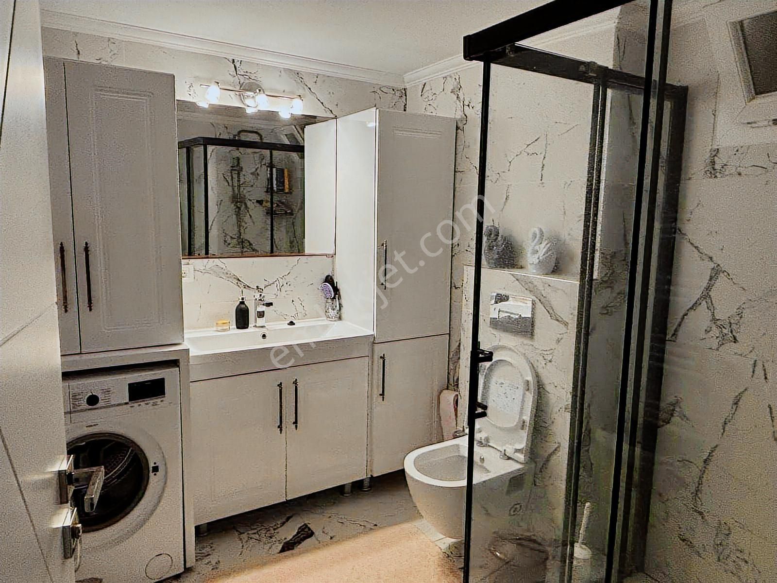 Kuşadası Nezih Site İçerisinde,çift Daire Tek Tapu.4+2, Satılık - Görsel 9