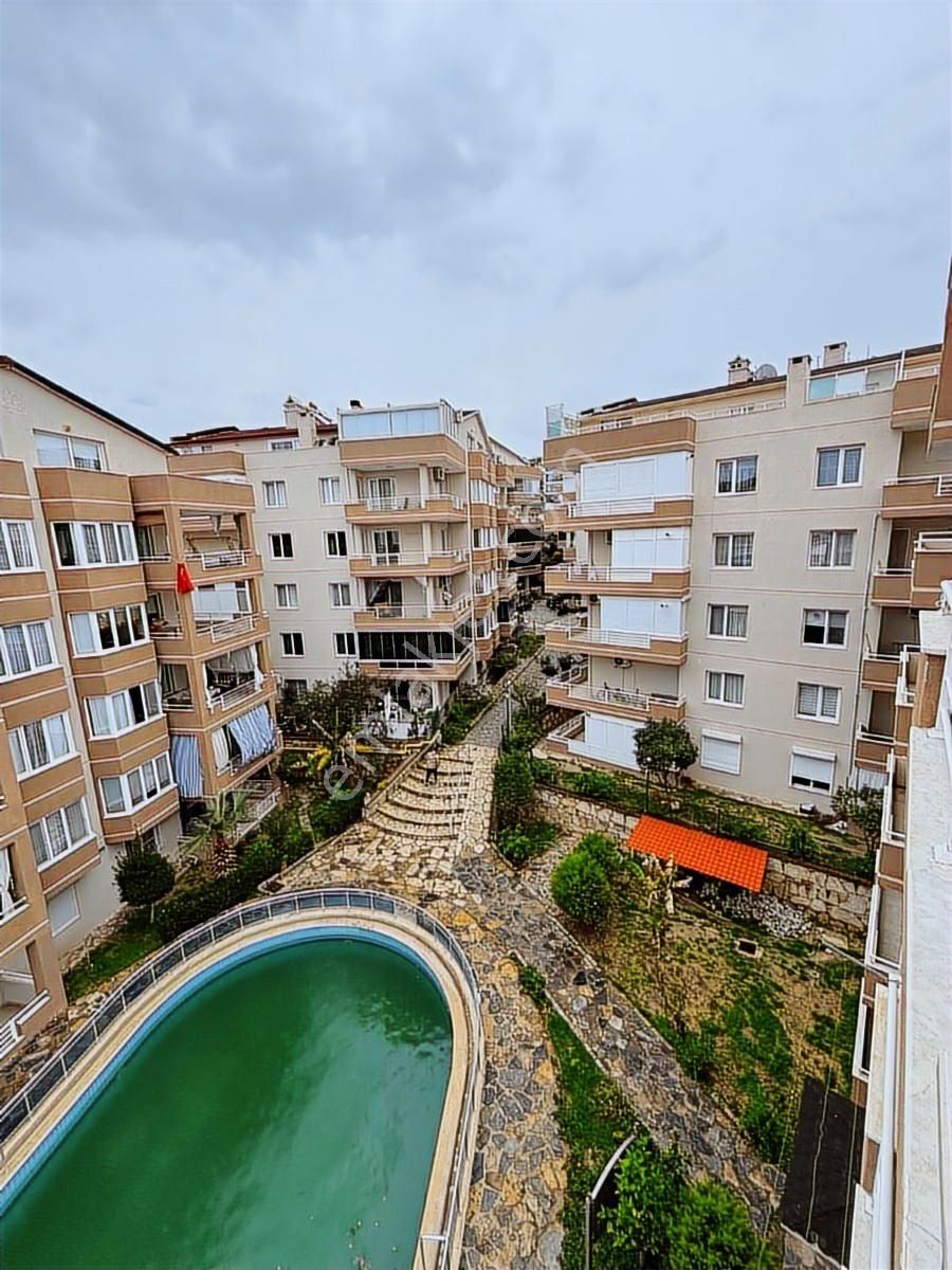 Kuşadası Nezih Site İçerisinde,çift Daire Tek Tapu.4+2, Satılık - Görsel 8
