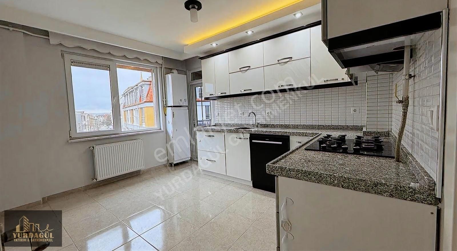 Yurdagül Yatırım'dan Cadde Üzeri Bakımlı 160m2 4+1 Dublesk Daire - Görsel 5