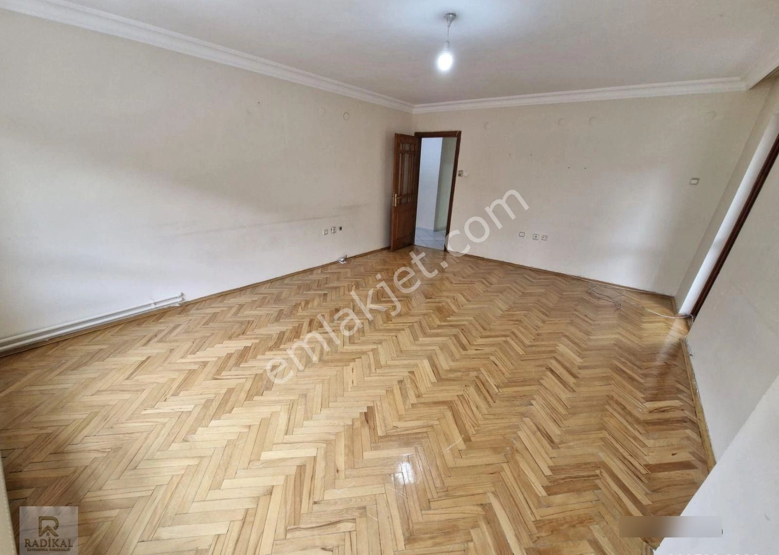 Birlik Mahallesi 406. Sokak Üzeri Ara Kat Kök Tapulu Özel Konumlu 3+1 Satılık Daire........... - Görsel 4