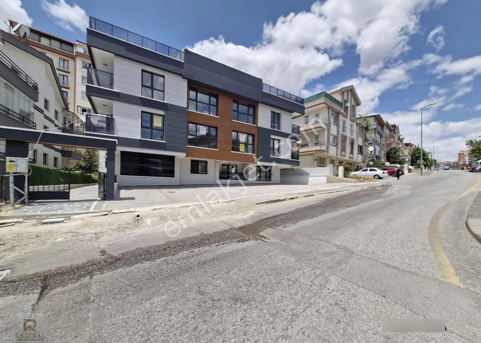 Türközü Mahallesi 428. Cadde'de Düz Giriş Katta Sıfır 2+1 Kiralık Daire ........ - Görsel 14