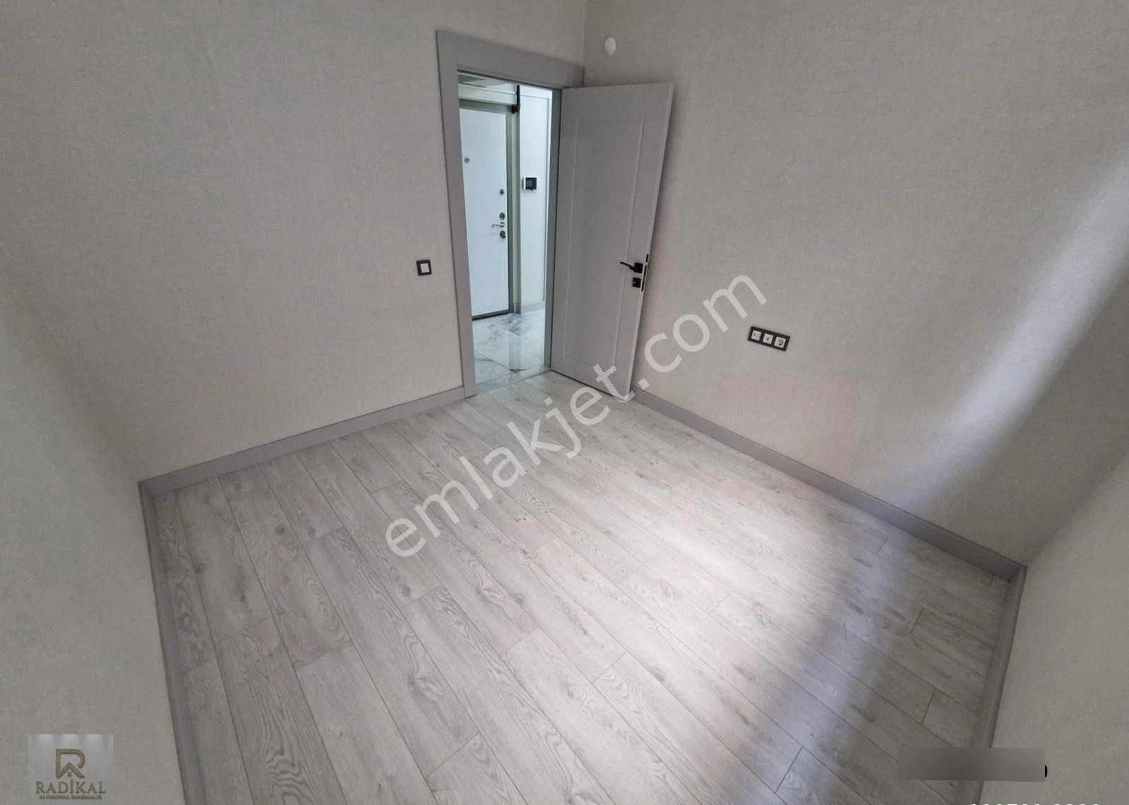 Türközü Mahallesi 428. Cadde'de Düz Giriş Katta Sıfır 2+1 Kiralık Daire ........ - Görsel 24