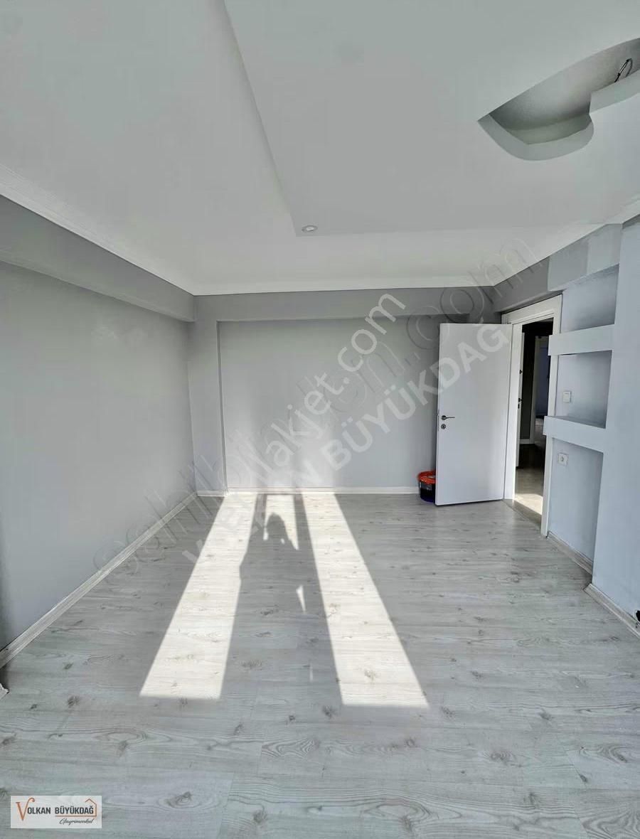 Vb Gayrimenkul Güneştepe'de Kiralık Arakat 3+1 Geniş,ferah Daire - Görsel 12
