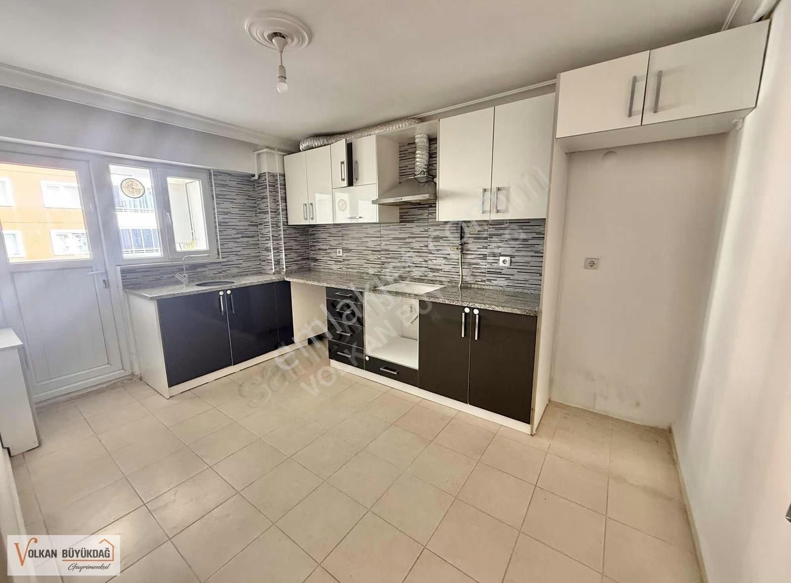 Vb'den Yunuselinde Kiralık Site İçi Parka Cephe 3+1 Arakat Daire - Görsel 8