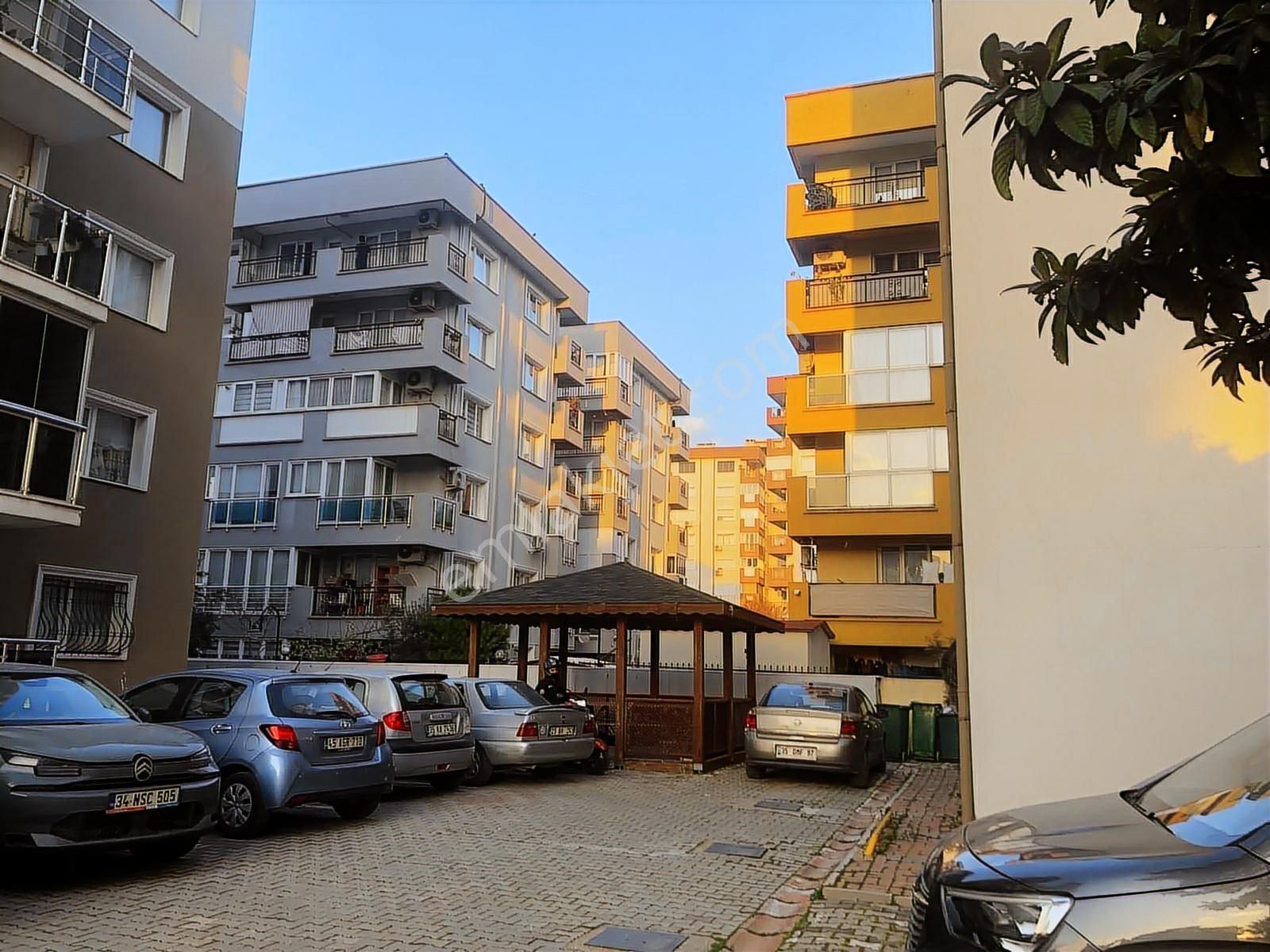 Bornova Mevlana Palmiye Sitesi 1+1 Ful Tadilatlı Kiralık Daire - Görsel 30