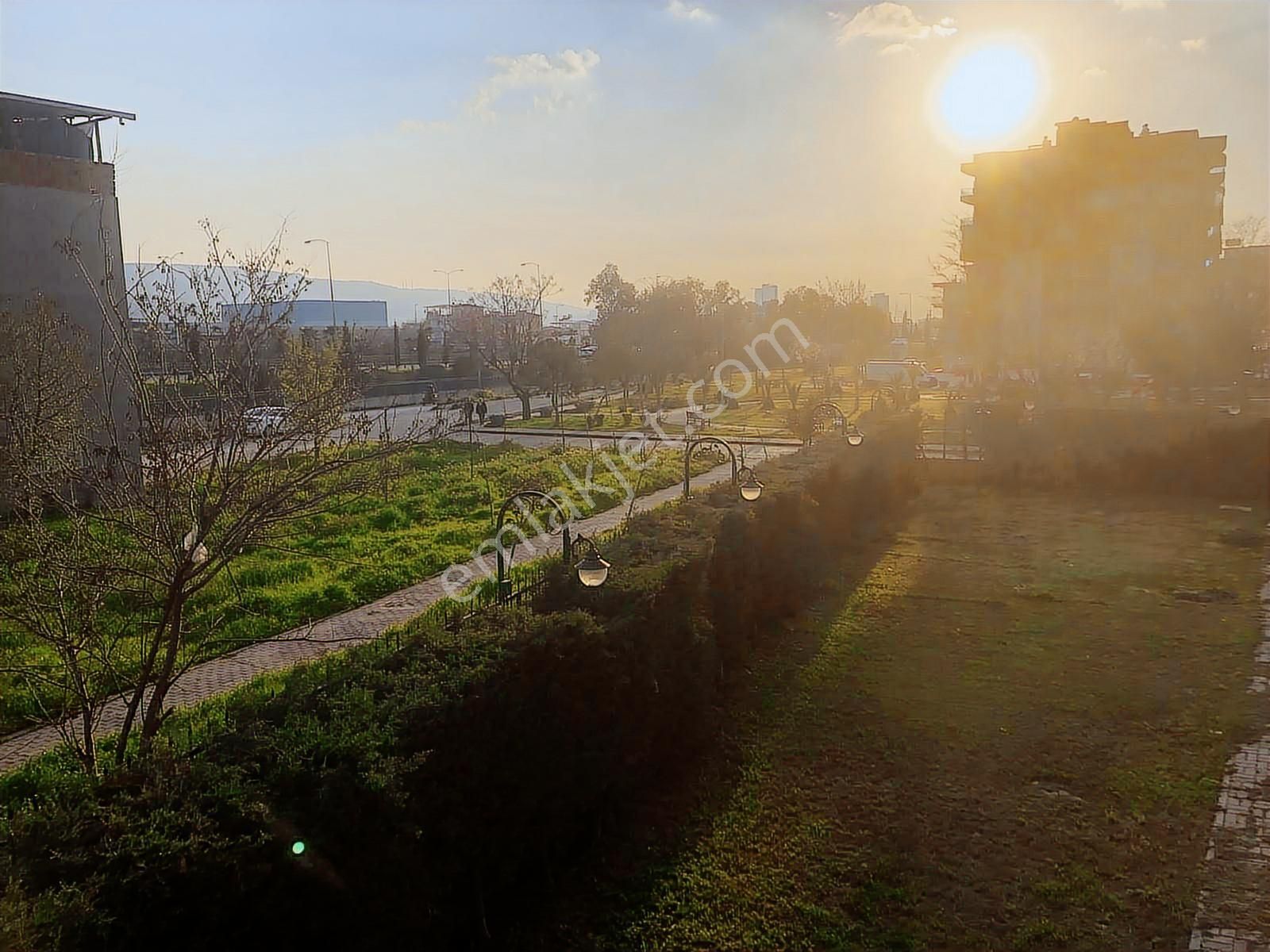 Bornova Mevlana Palmiye Sitesi 1+1 Ful Tadilatlı Kiralık Daire - Görsel 33