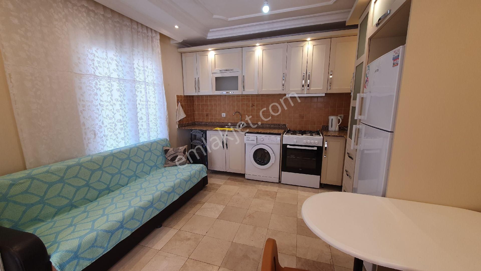 Geniş Kiralık Havuzlu Aile Binası - Görsel 11