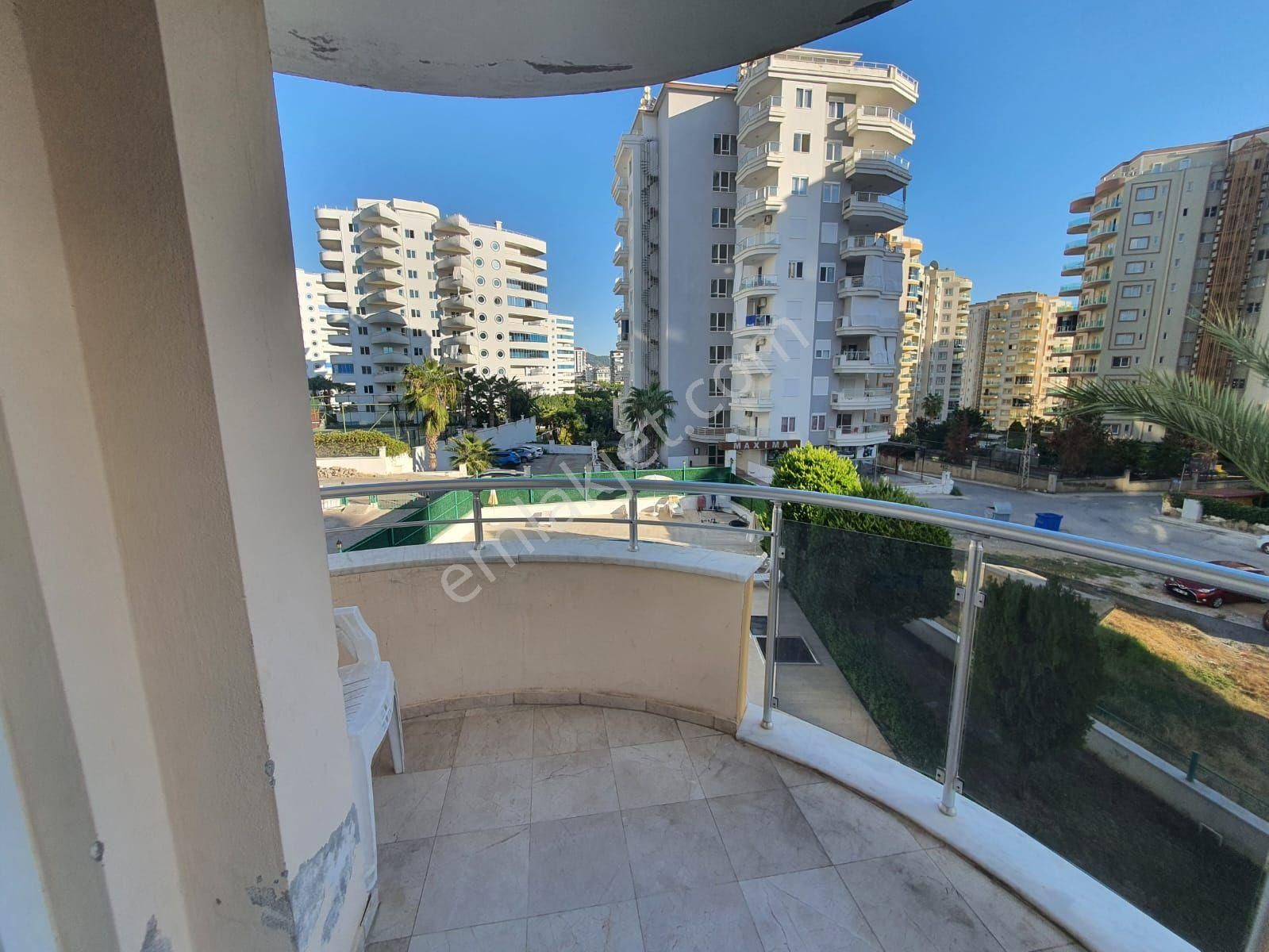 Geniş Kiralık Havuzlu Aile Binası - Görsel 2