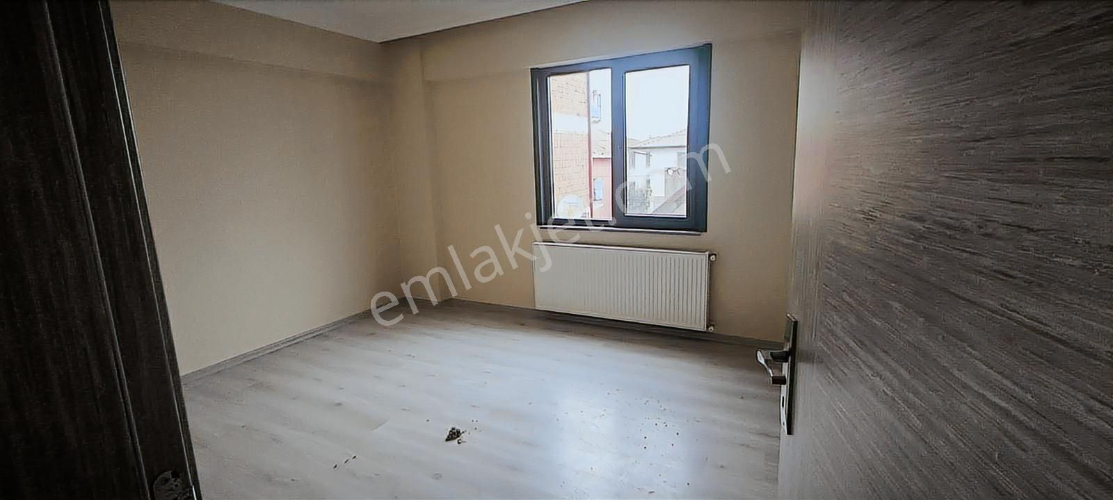 Lüks Elit Konum Kibar Komşular Ve Işıl Işıl Bir Bina 2+1 Daire - Görsel 3