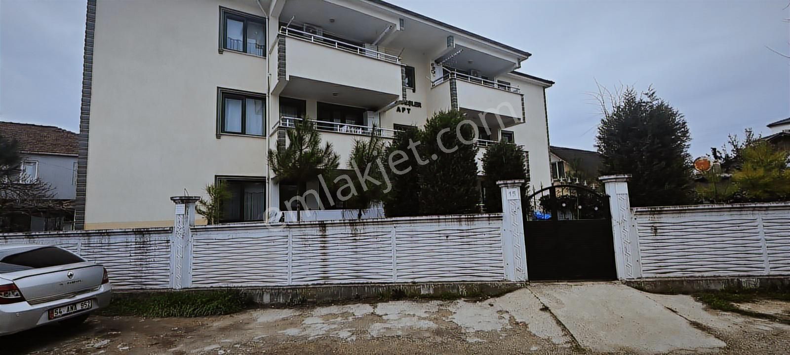 Lüks Elit Konum Kibar Komşular Ve Işıl Işıl Bir Bina 2+1 Daire - Görsel 10
