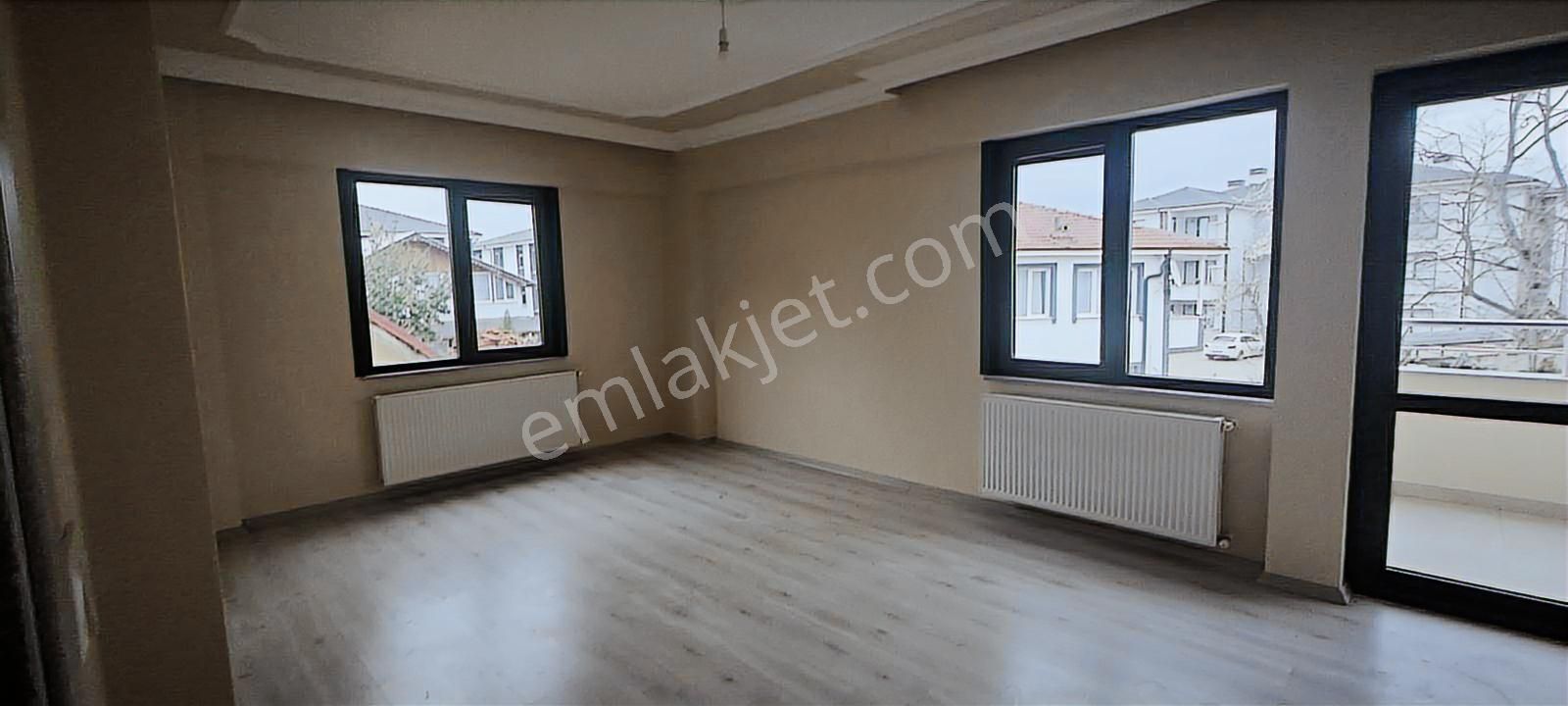 Lüks Elit Konum Kibar Komşular Ve Işıl Işıl Bir Bina 2+1 Daire - Görsel 22