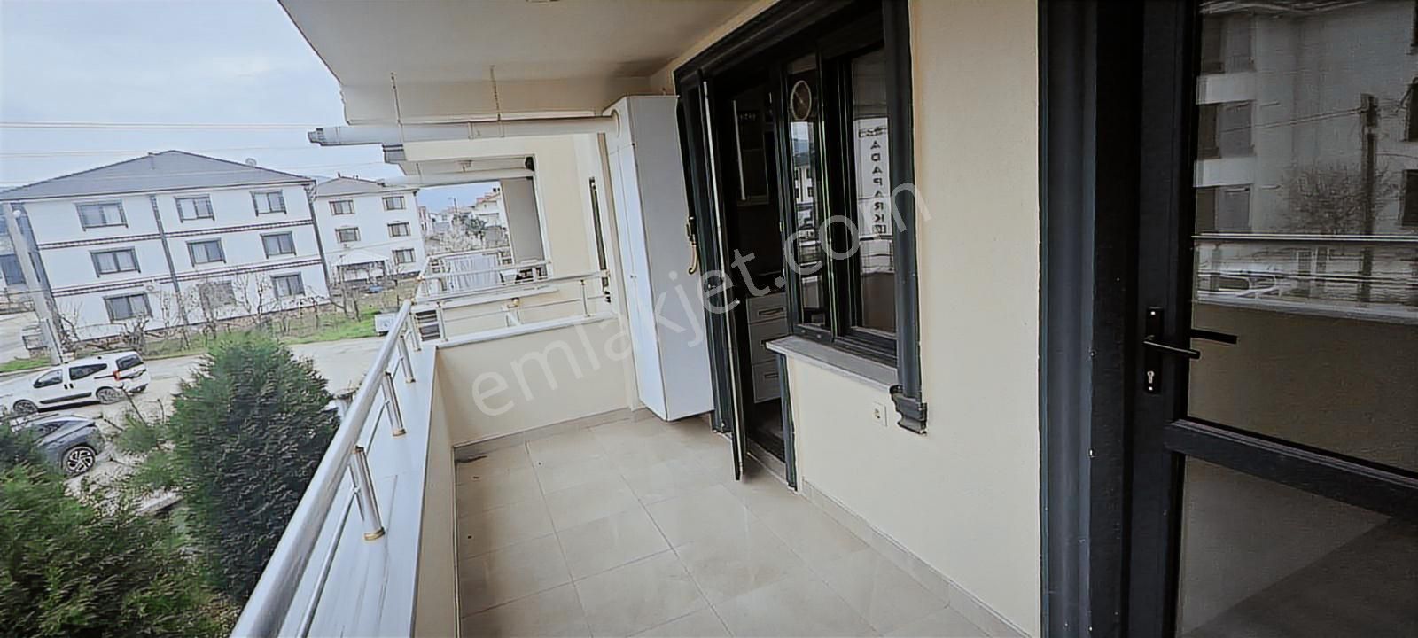 Lüks Elit Konum Kibar Komşular Ve Işıl Işıl Bir Bina 2+1 Daire - Görsel 25