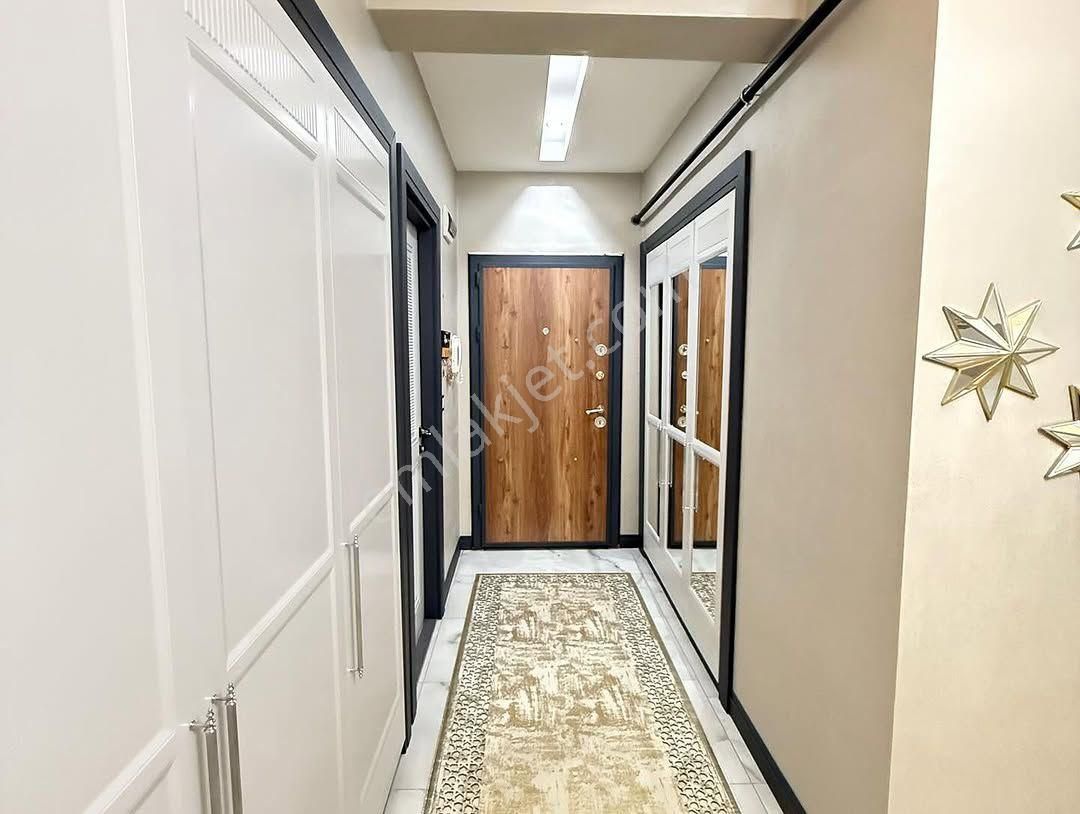 Sahibinden Dairemiz Açıklamayı Okuyunuz Önemli Lüks Daire. - Görsel 4