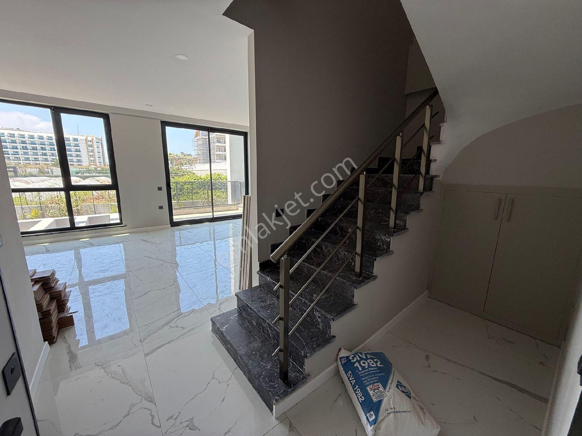 1+1 Dublekargıcak Mahmutlar Gold City Kavsagi Civarı - Görsel 4