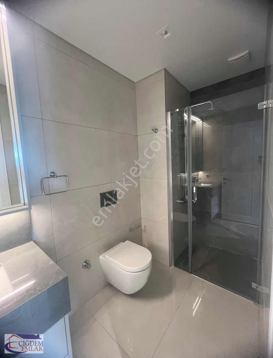 Yeni Sitede Kiralık 2+1 Açık Mutfak Geniş Balkonlu Daire - Görsel 11