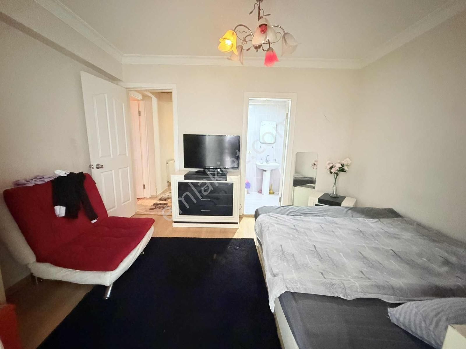 Üçyol Kılıç Reis Mah. 3+1 140 M2 15 Yıllık Satılık Fırsat Daire - Görsel 4