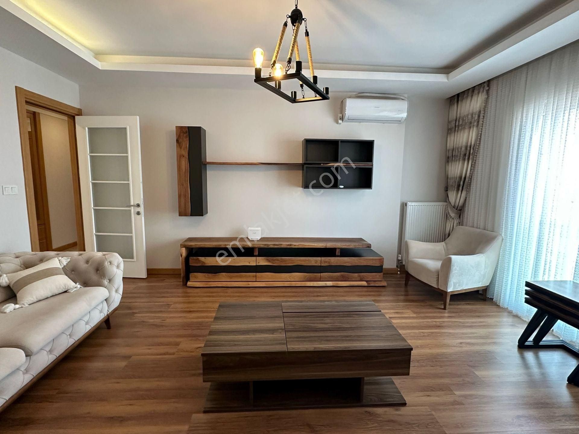Güneşli'de Eşyalı 3+1 Dubleks Daire, Panoramik Manzaralı! - Görsel 3