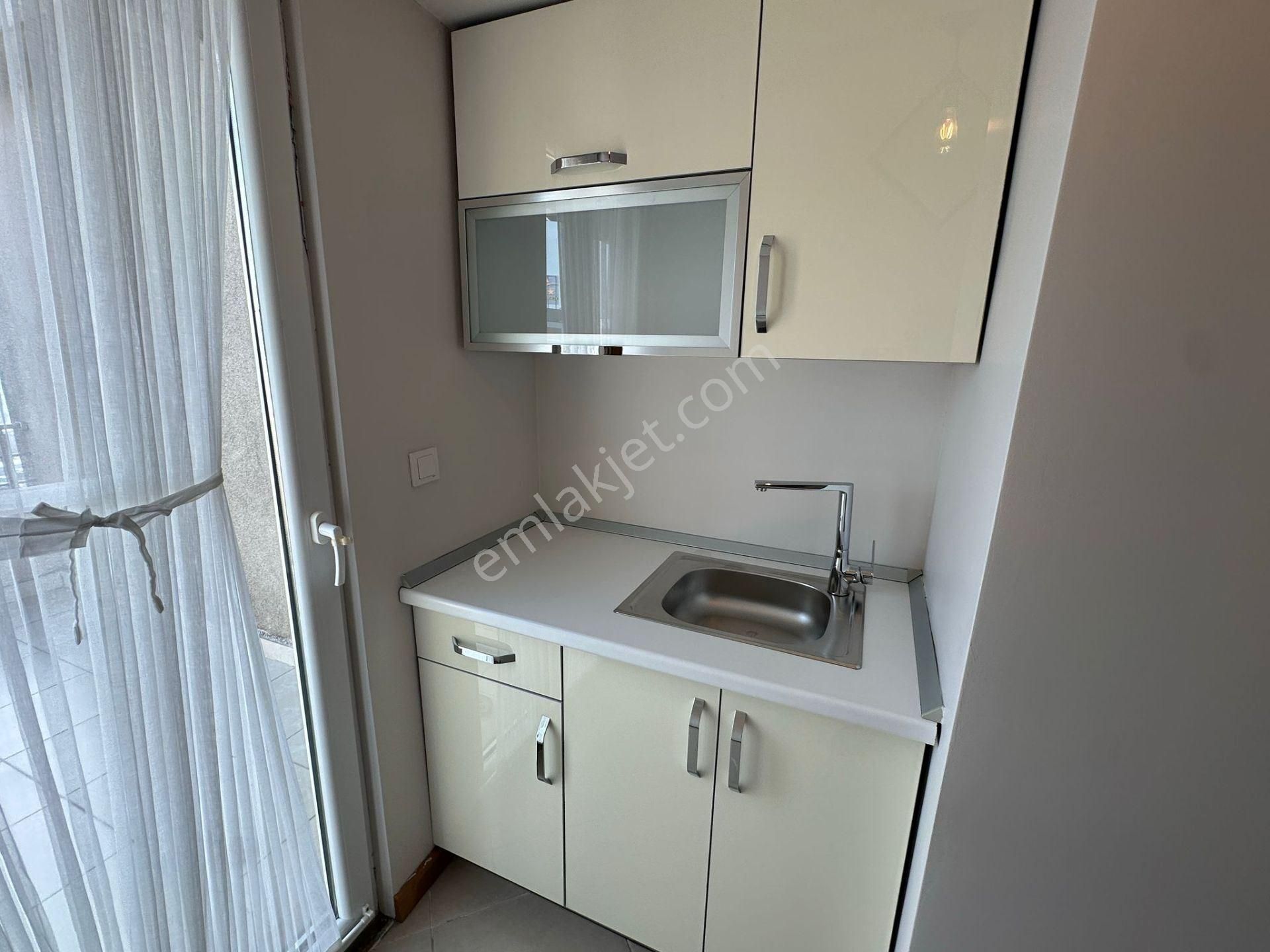 Güneşli'de Eşyalı 3+1 Dubleks Daire, Panoramik Manzaralı! - Görsel 18