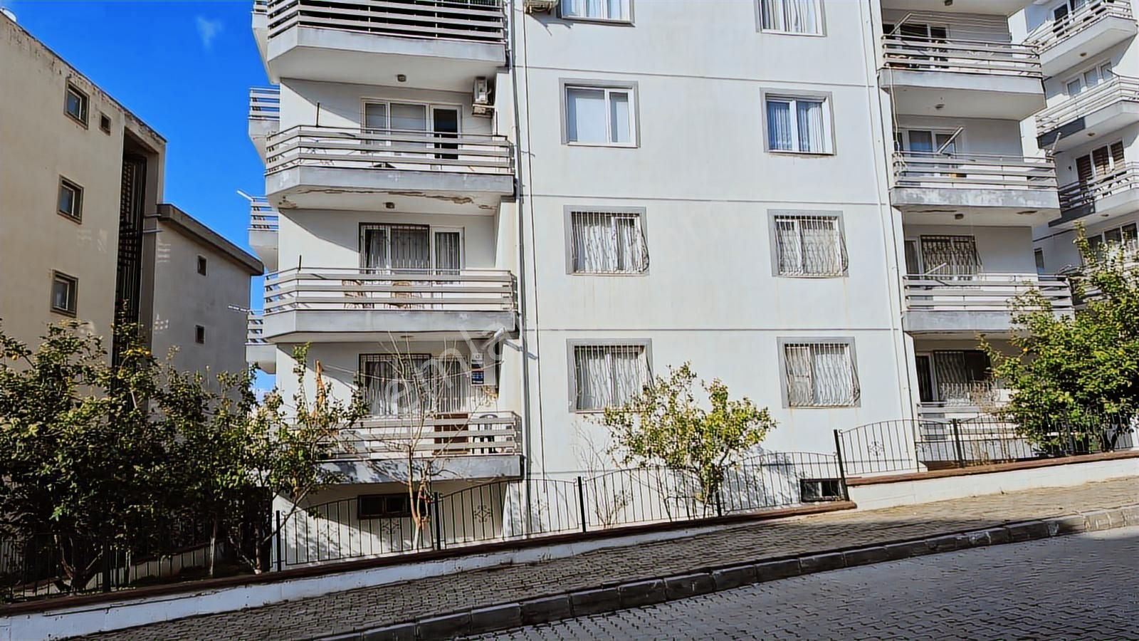 Kuşadası Merkezi Konumlu'kapalı Mutfak.3+1,fırsat Daire.dogalgaz - Görsel 13