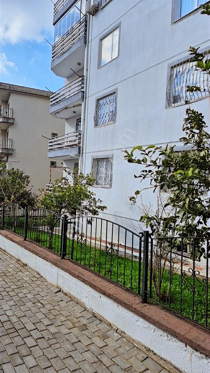 Kuşadası Merkezi Konumlu'kapalı Mutfak.3+1,fırsat Daire.dogalgaz - Görsel 8