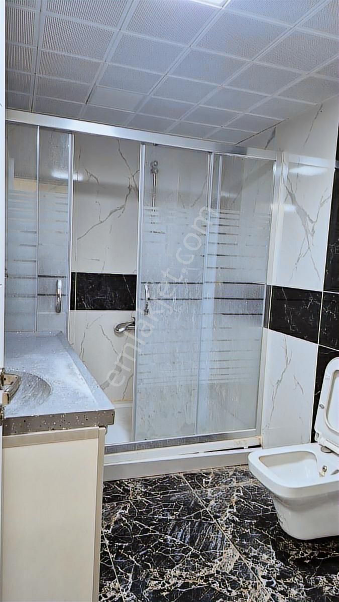 Kuşadası Merkezi Konumlu'kapalı Mutfak.3+1,fırsat Daire.dogalgaz - Görsel 19