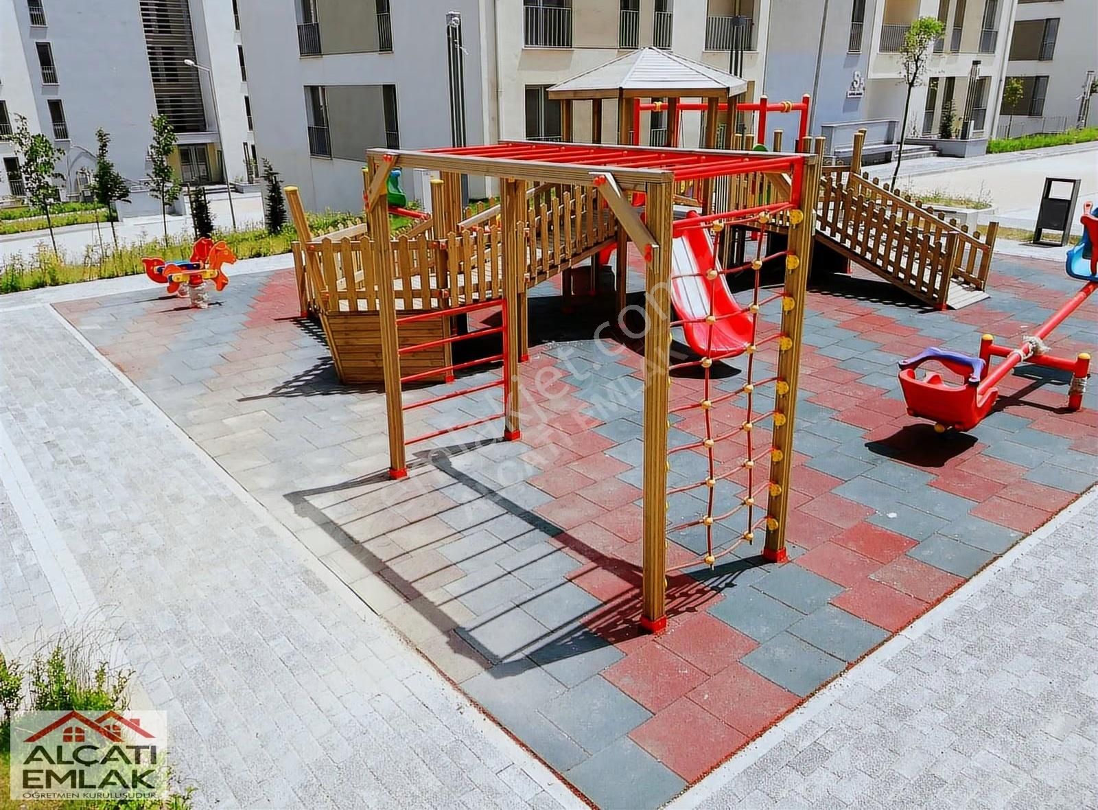 Kayaşehir 24.bölgede Satılık M Tipi 3+1