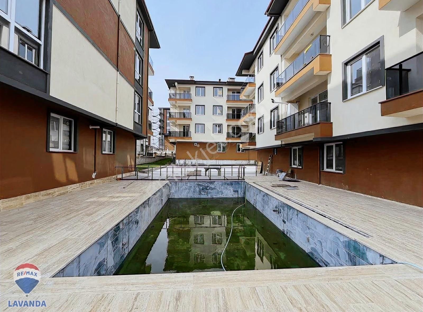 Re/max Lavanda Güvencesiyle: Şeyhsinan'da Sıfır, Havuzlu Sitede - Görsel 11