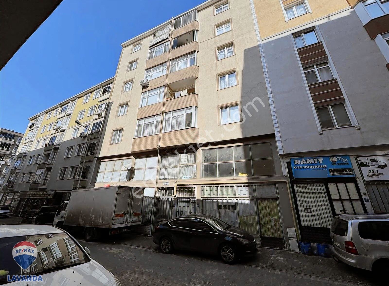 Reşadiye Mah Çok İyi Konumda 3+1 Geniş Daire