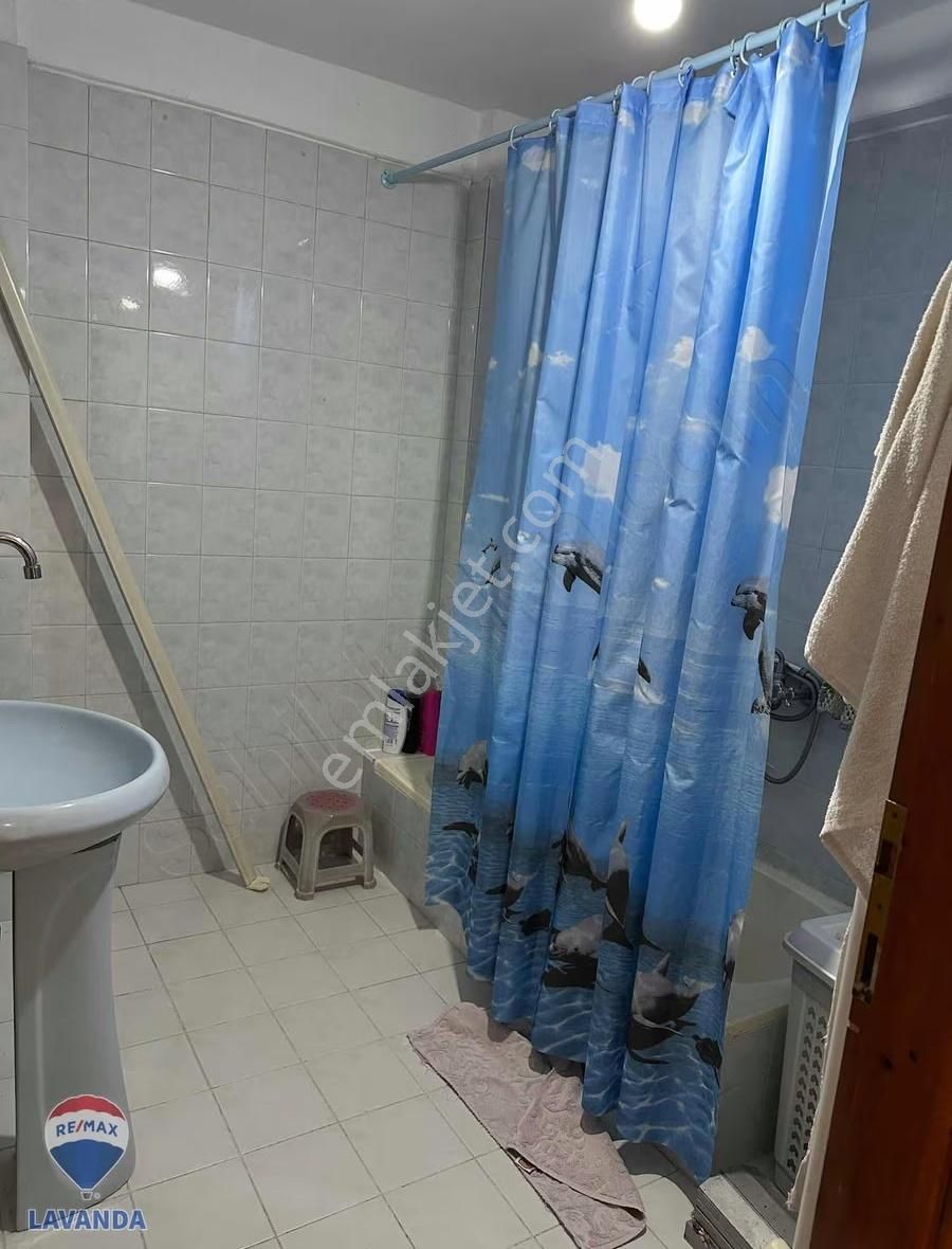 Reşadiye Mah Çok İyi Konumda 3+1 Geniş Daire - Görsel 10