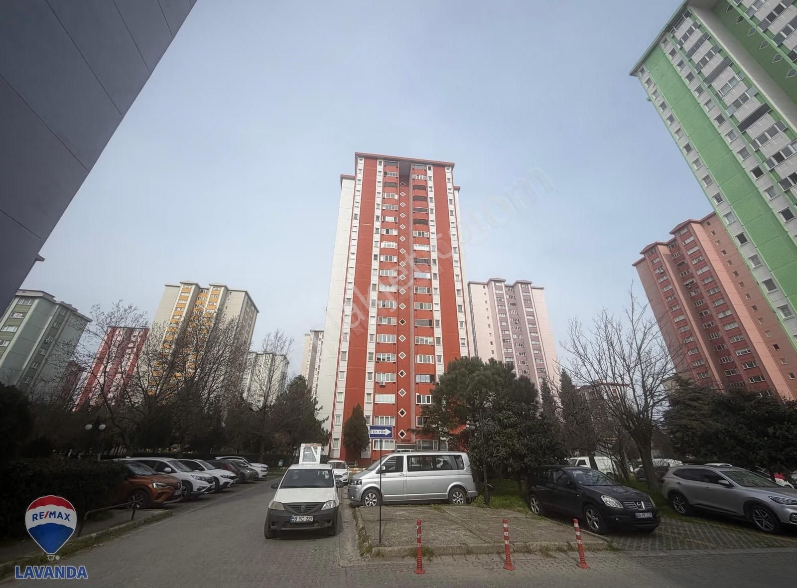 Remax Lavanda'dan Satılık 3+1 Emlak Konutlarında En Uygun Daire