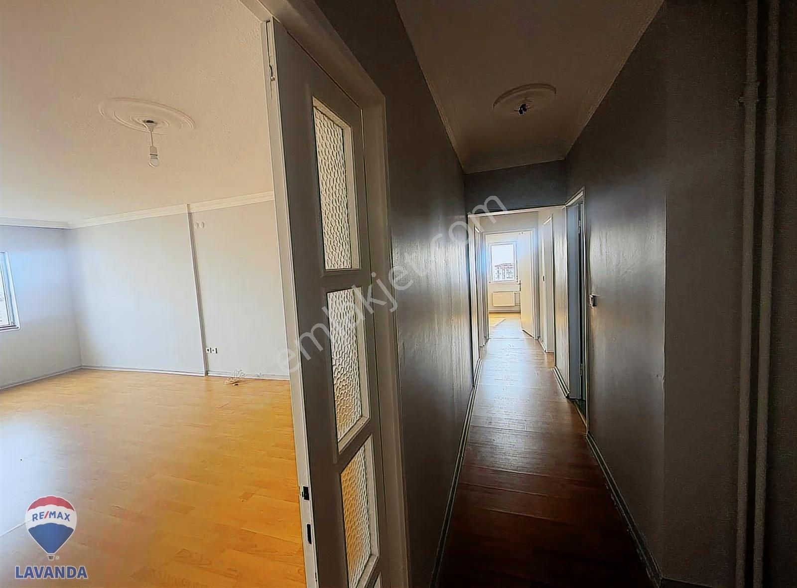 Remax Lavanda'dan Satılık 3+1 Emlak Konutlarında En Uygun Daire - Görsel 2