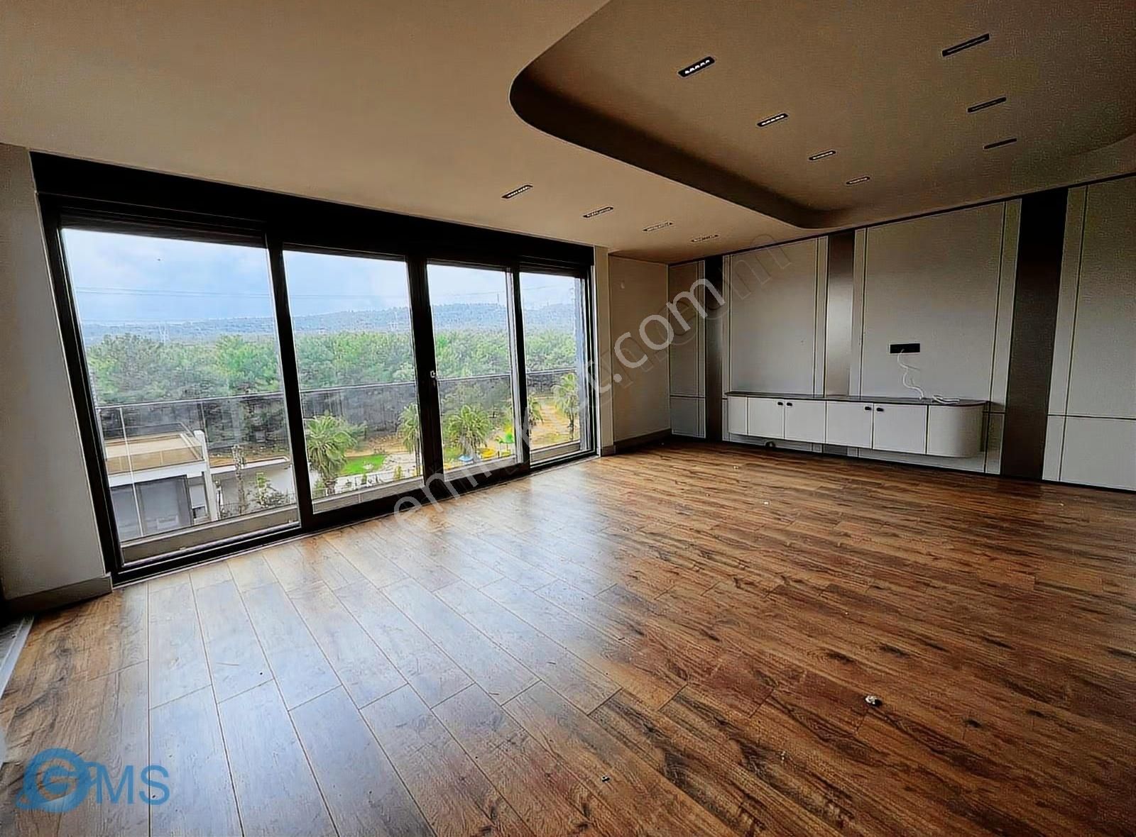 Varsak Karşıyakada Lüks Sitede Kiralık 3+1|hamam,fitness,havuz