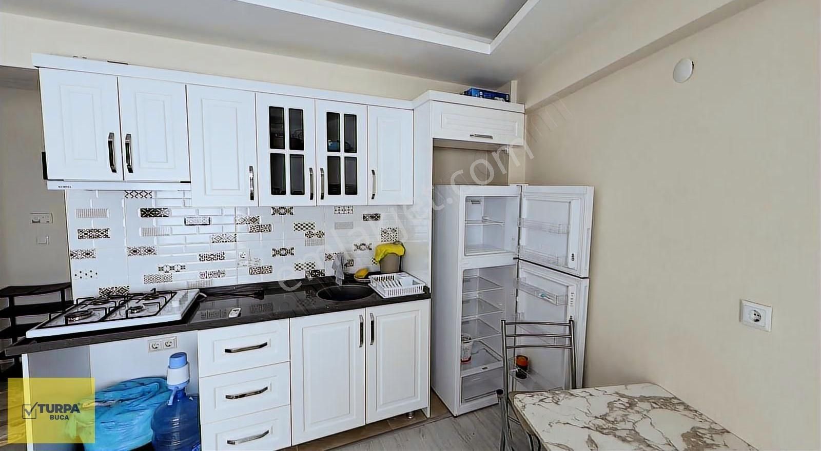 Turpa Buca'dan Kiralık 1+1 Eşyalı Klimalı Adatepe'de - Görsel 13