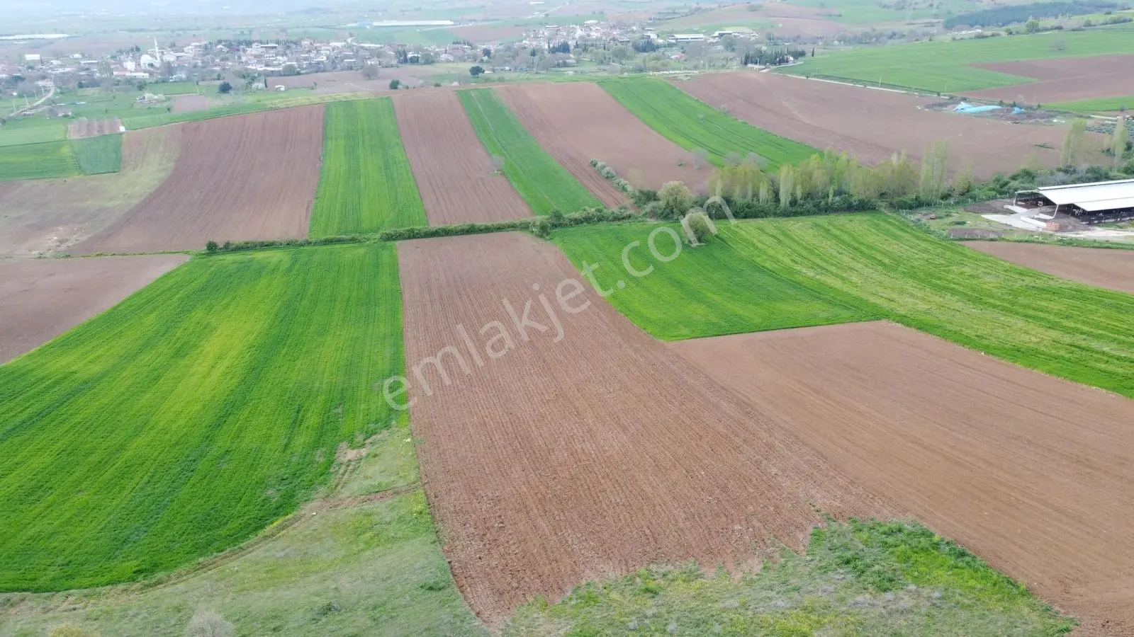 Karataş'tan 15.300 M2 Yolu Mevcut Merkeze Yakın Yatırımlık Kupon - Görsel 3