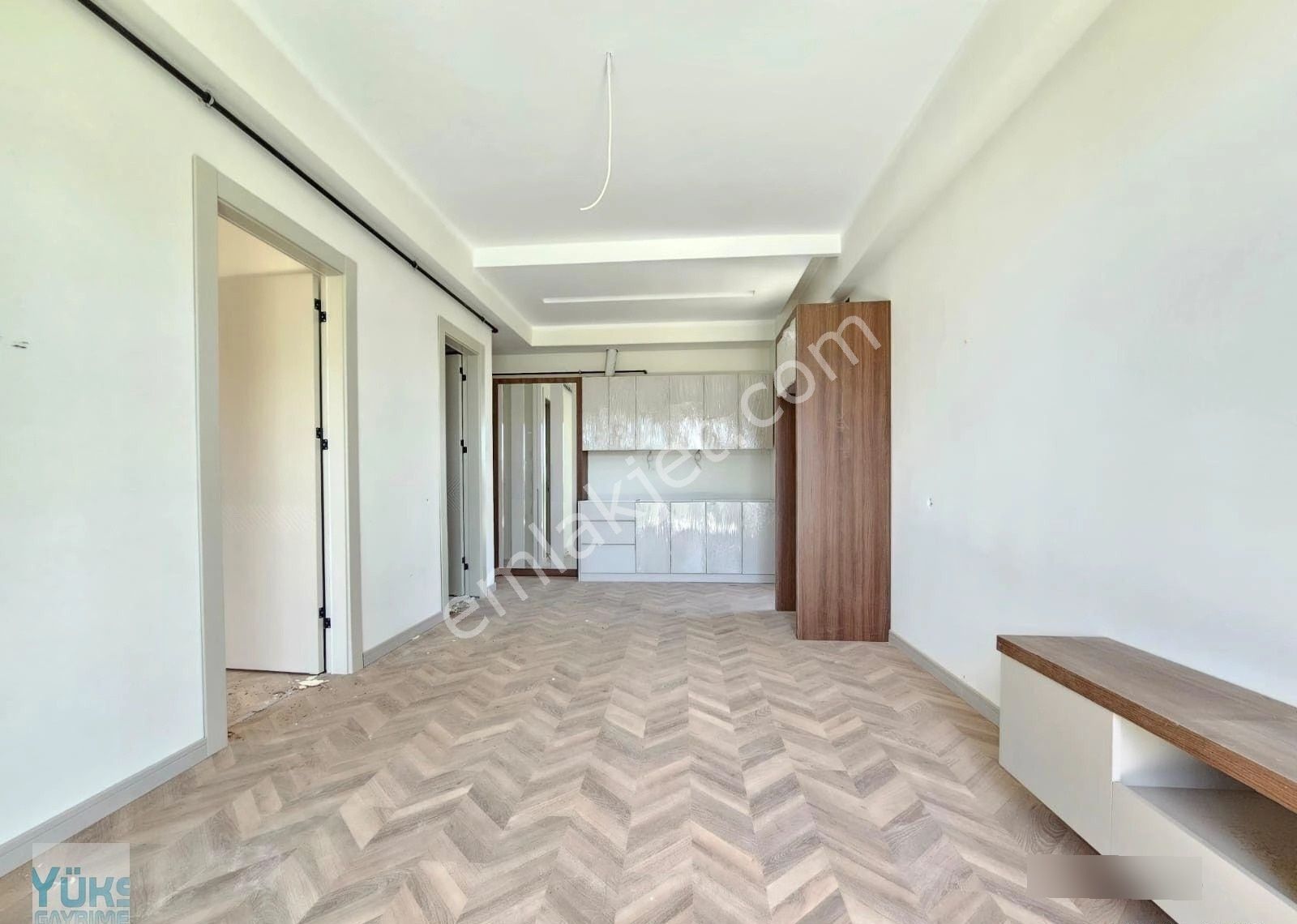 Denizli Karahasanlı Da Şehir Hastanesine Yakın Havuzlu Konsept 2+1 Satılık Fırsat Suit Daireler