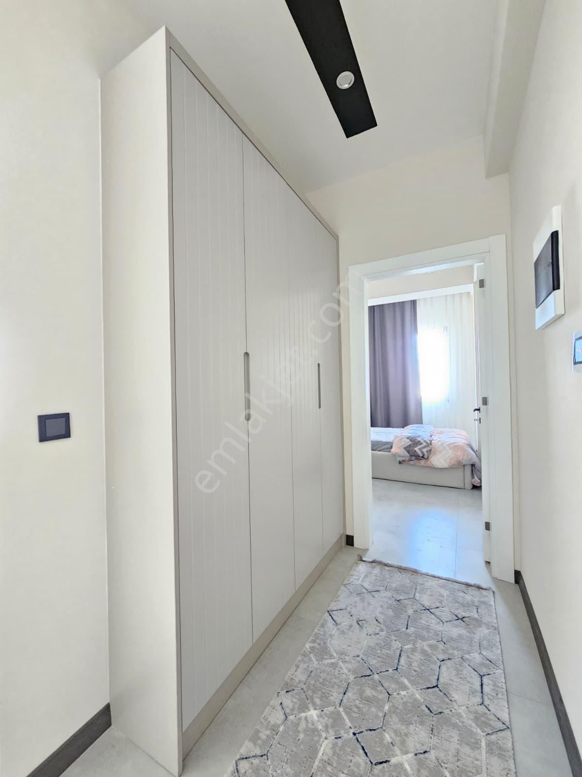 Denizli Yenişafak Ta Cadde Üzeri Harika Konumda Full Eşyalı Satılık 2+1 Lüks Suit Daireler - Görsel 14