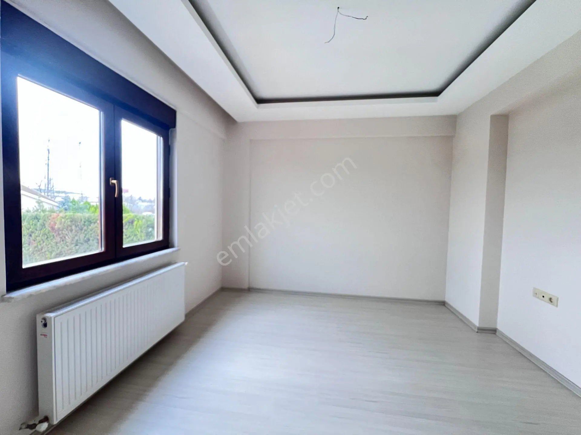 Nilüferköyde Müstakil Havuzlu Bahçe İçinde 7+1 Villa - Görsel 16