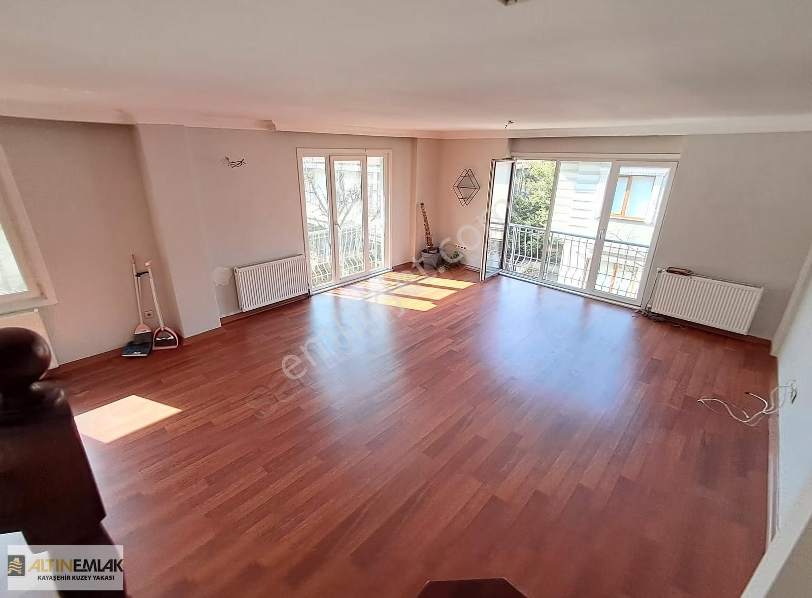 Başakşehir Konakları Bahçeli Üç Katlı 4+2 Satılık Villa - Görsel 19